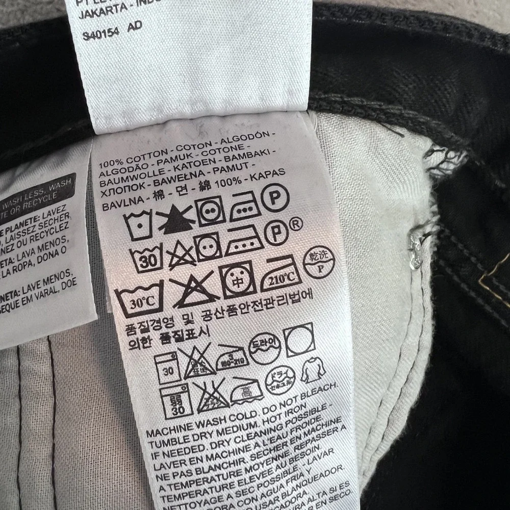 Levis 505‎ Jeans Mens 44x30 Black Faded Straight Leg Workwear Americana Grunge
